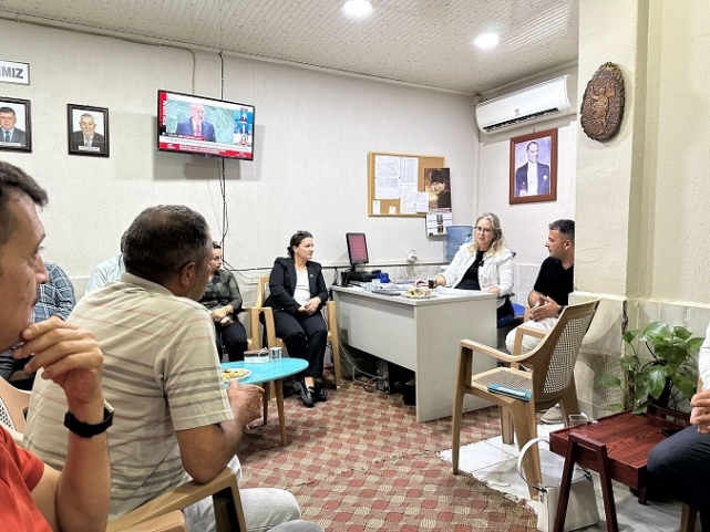 "İzmir cepte görülüp ceketle yönetilmektedir"