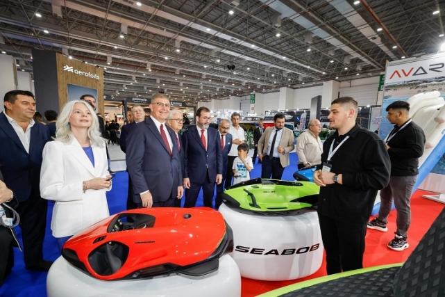 Deniz ve tekne tutkunları İzmir'de buluştu