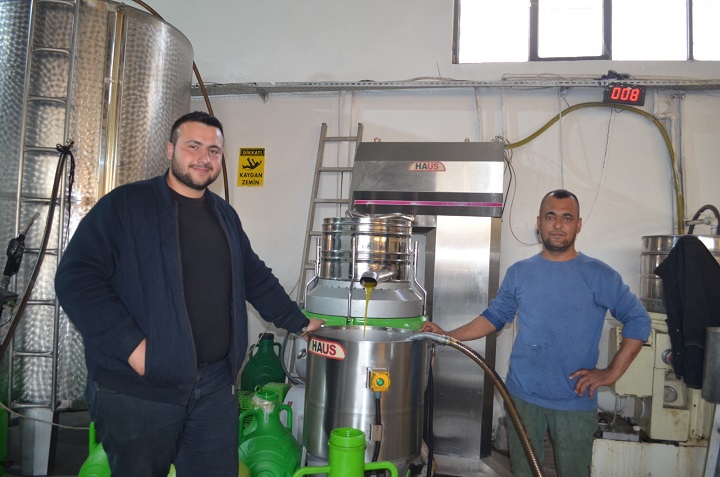 Demirci’de Zeytinyağı Mesaisi Başladı!