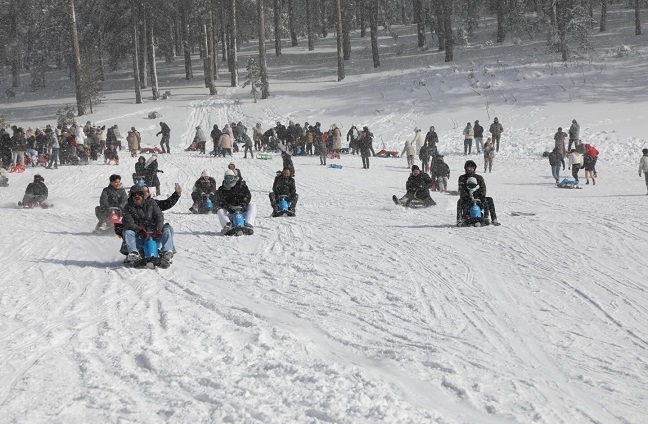 Murat Dağı’nda kış şöleni: Binlerce kişi festivalde buluştu