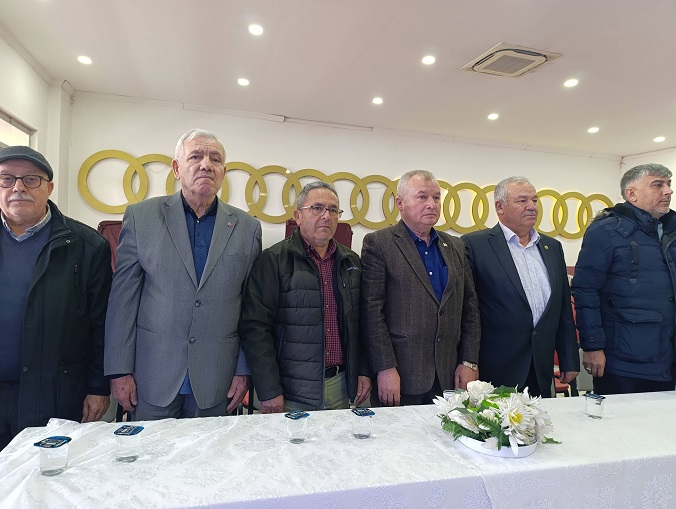 Gördes Esnafı Batur’la Yola Devam Dedi