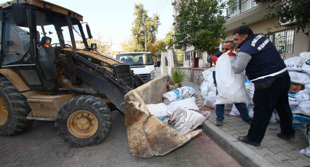 Vatandaş istedi Bayraklı Belediyesi harekete geçti