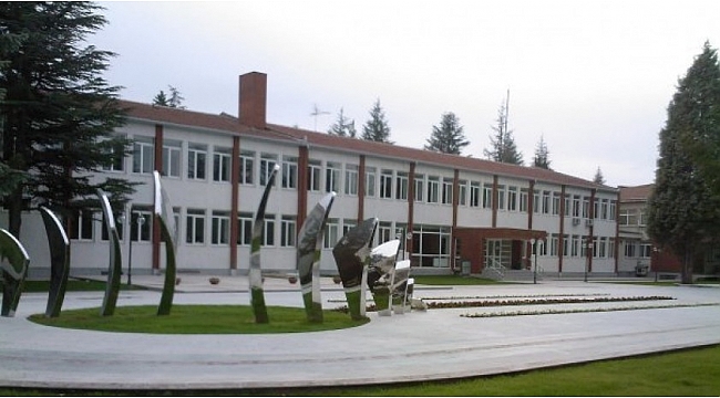 Anadolu Üniversitesi Hukuk Fakültesi, Türkiye'nin en iyi hukuk fakülteleri sıralamasında 9. oldu