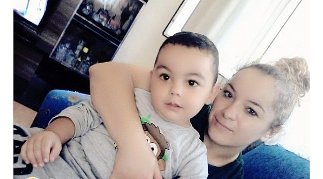 Anne vahşetinde ölen 3 yaşındaki Emir Can son yolculuğuna uğurlandı