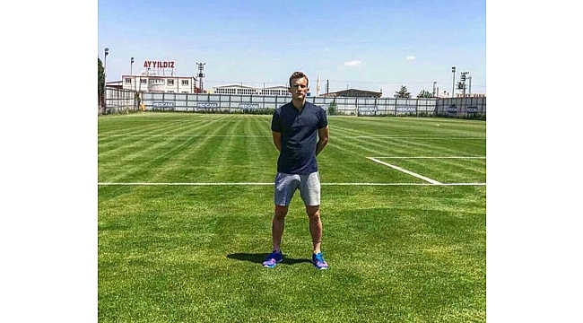 İnegölspor ABD'nin en iyi 25 futbolcusundan birini transfer etti