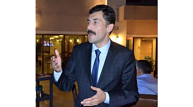 Tarhan: "Atatürk'e düşmanlık edenler esasında Türk milletine düşmandır"