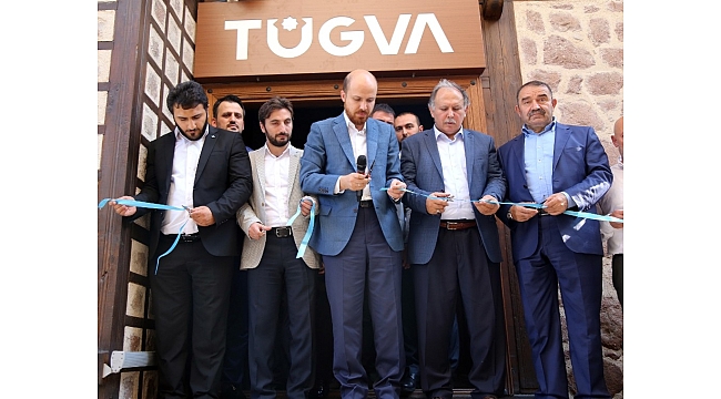 Bilal Erdoğan, TÜGVA Artvin Şubesinin açılışını yaptı
