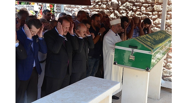 Muhtar Ölmezer son yolculuğuna uğurlandı