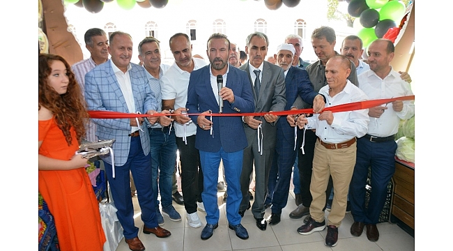 Başkan Doğan, iki iş yerinin açılışını yaptı