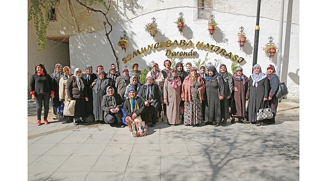 Akçakayalılar Somuncu Baba'yı ziyaret etti