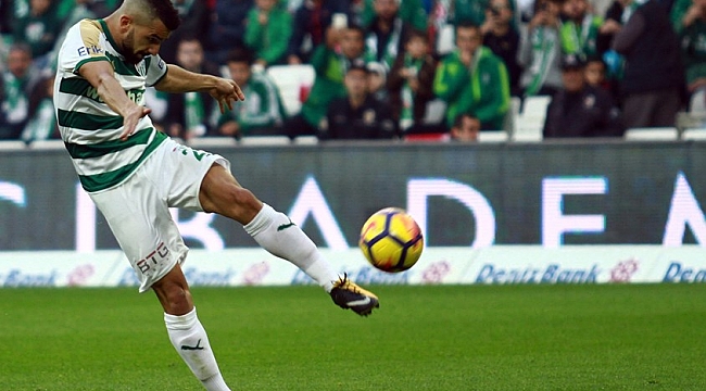 Bursaspor,Antalyaspor'a fark attı