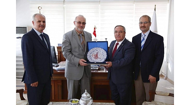 Diyanet İşleri Başkan Yardımcısı Prof. Dr. Yavuz Ünal Kütahya'da