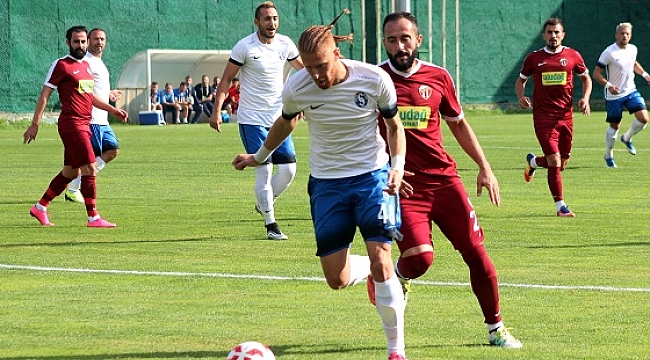 Sarıyer sahasında İnegölspor’u 1-0 mağlup etti.