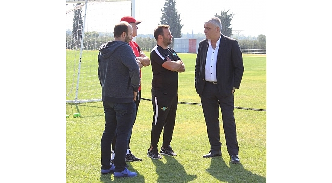 Akhisarspor yönetimi teknik heyetten rapor alacak