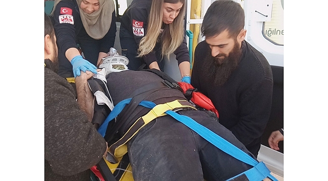 Aksaray'da otomobille çarpışan motosikletin sürücüsü hayatını kaybetti