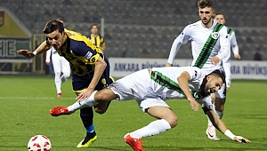 Ankaragücü, sahadan 2-1 galip ayrıldı.