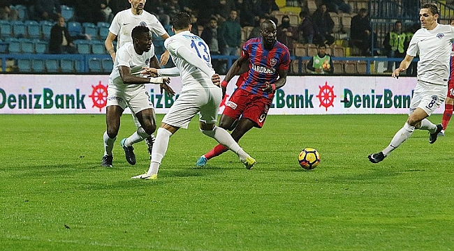 Karabükspor, sahasında Kasımpaşa'ya 2-0 mağlup oldu.