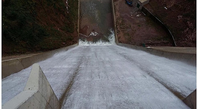 Sarıyayla Nazmi Çiloğlu barajı tamamen doldu