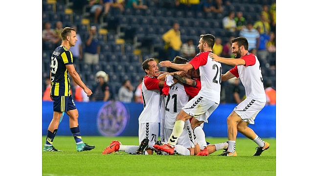 Vardar, Fenerbahçe'den sonra sıfırladı