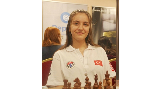 İtk’li Ece’den Şah Mat