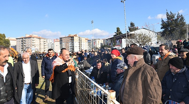 Çiğli’de Deve Güreşleri Festivali'ne yoğun ilgi