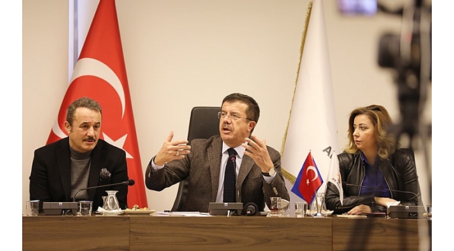 Zeybekci, İzmirli hayvanseverlerle bir araya geldi
