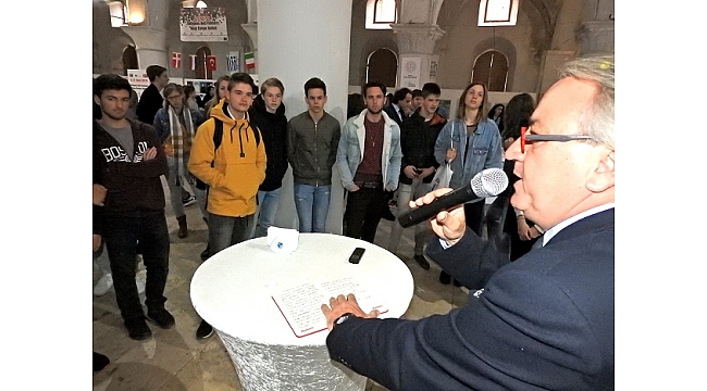 Karar'ın mülteci fotoğrafları Avrupa yolcusu