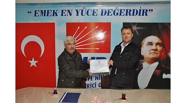 Serdar Aksoy mazbatasını aldı