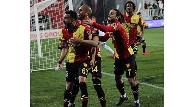Göztepe tarihi maça odaklandı
