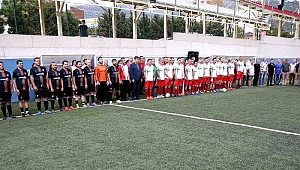 Karşıyakalı ‘masterler’ sahaya çıktı