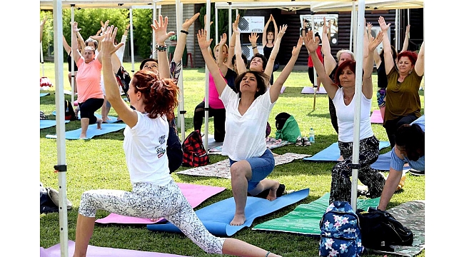 Yoga buluşmasına büyük ilgi