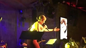 Zuhal Olcay'lı Neşeli Gece