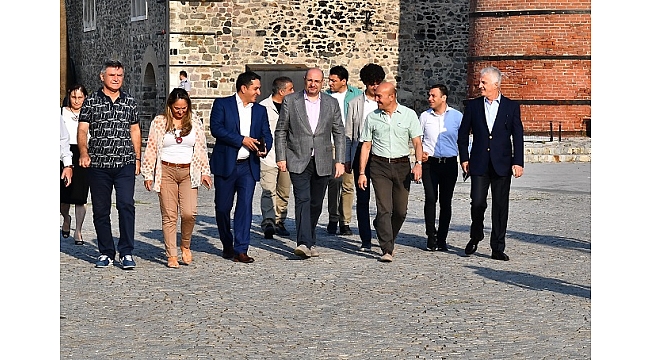 Başkan Soyer’den "Birlikte güçlüyüz" mesajı