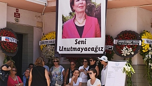 Efsane Bakan son yolculuğuna uğurlandı
