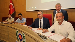 Gaziemir’de toplu sözleşme sevinci