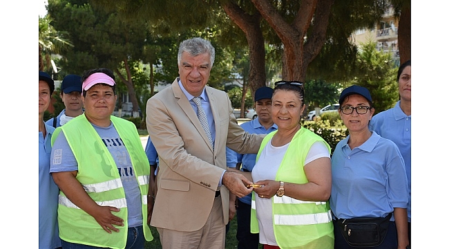 Narlıdere’nin sokaklarına ‘kadın eli’ değdi!