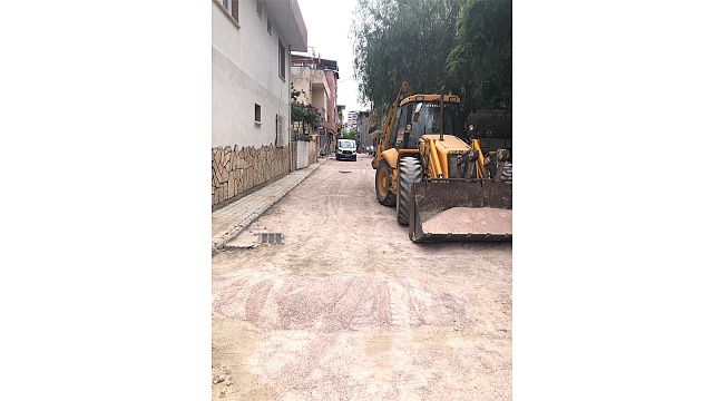 Bornova Belediyesi yolları yeniliyor