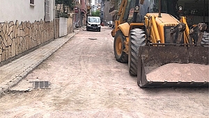 Bornova Belediyesi yolları yeniliyor