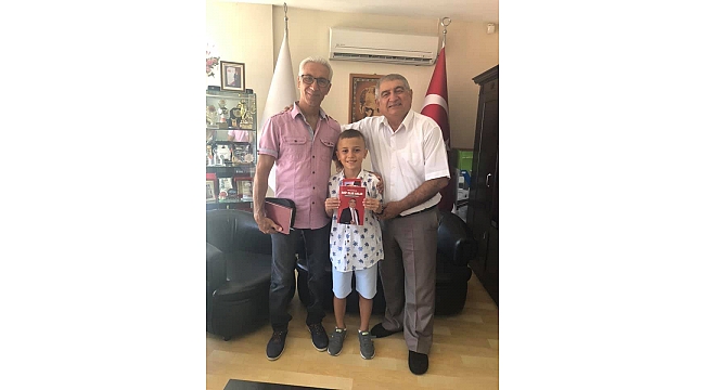 Çiğli esnafı ‘Küçük Şampiyon’u misafir etti…