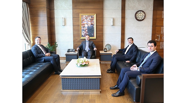 İzmir Yazılımın Merkezi Olacak