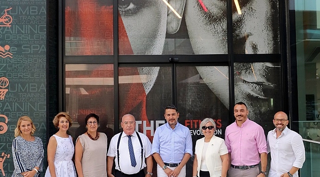 “Kitvak’la Biz de Varız”