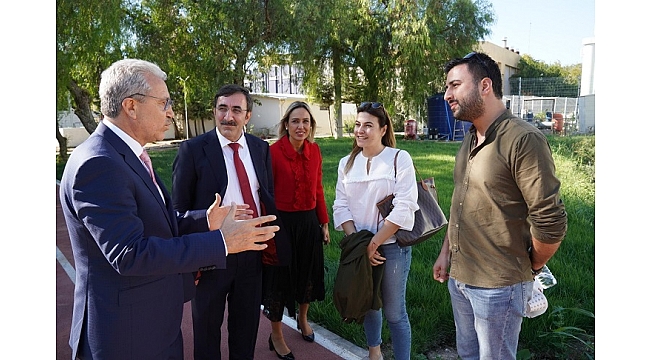 AK Parti Genel Başkan Yardımcısı Yılmaz, Budak’ı ziyaret etti
