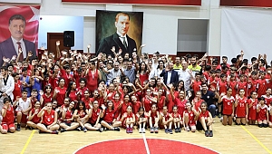 Bayraklı Belediyesi Spor Kulübü sezonu açtı