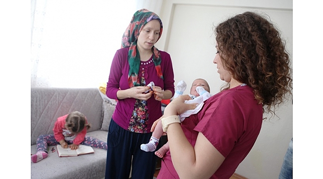 Bornova Belediyesi sağlıkta da ihtiyaç sahiplerinin yanında