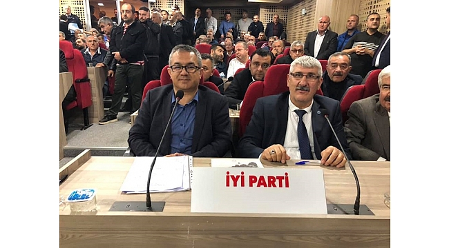 CHP’li Belediye Başkanına İyi Parti’li Başkan Yardımcısı