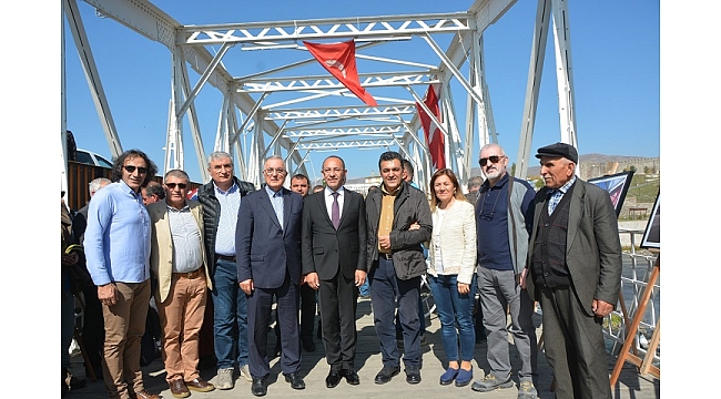 Başkan Burak Oğuz Ardahan’da Urla’yı Anlattı