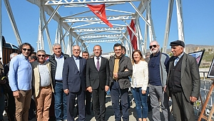 Başkan Burak Oğuz Ardahan’da Urla’yı Anlattı