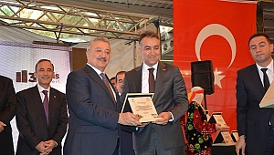 Bitlis Tanıtım Günlerine İzmirliler İlgi Gösterdi