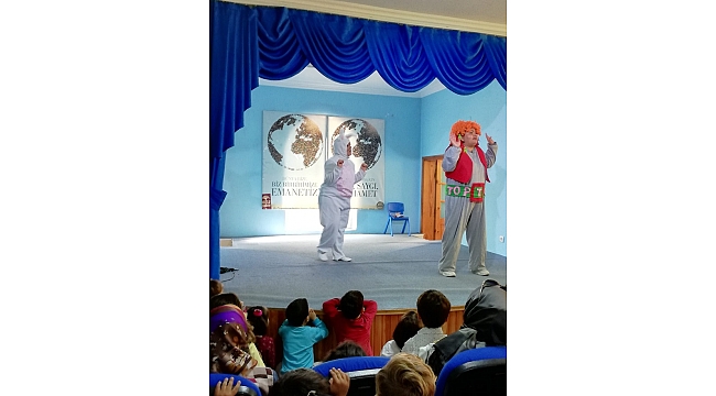 Çocuklara Obeziteden Korunmayı Tiyatro İle Anlattılar