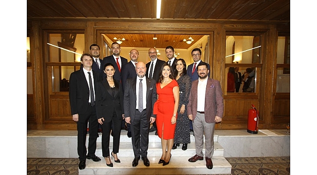 Cumhuriyet En Büyük Güvencemiz